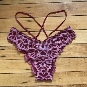 NWT Savage Fenty Lace Panties in Plum and Pink, size small